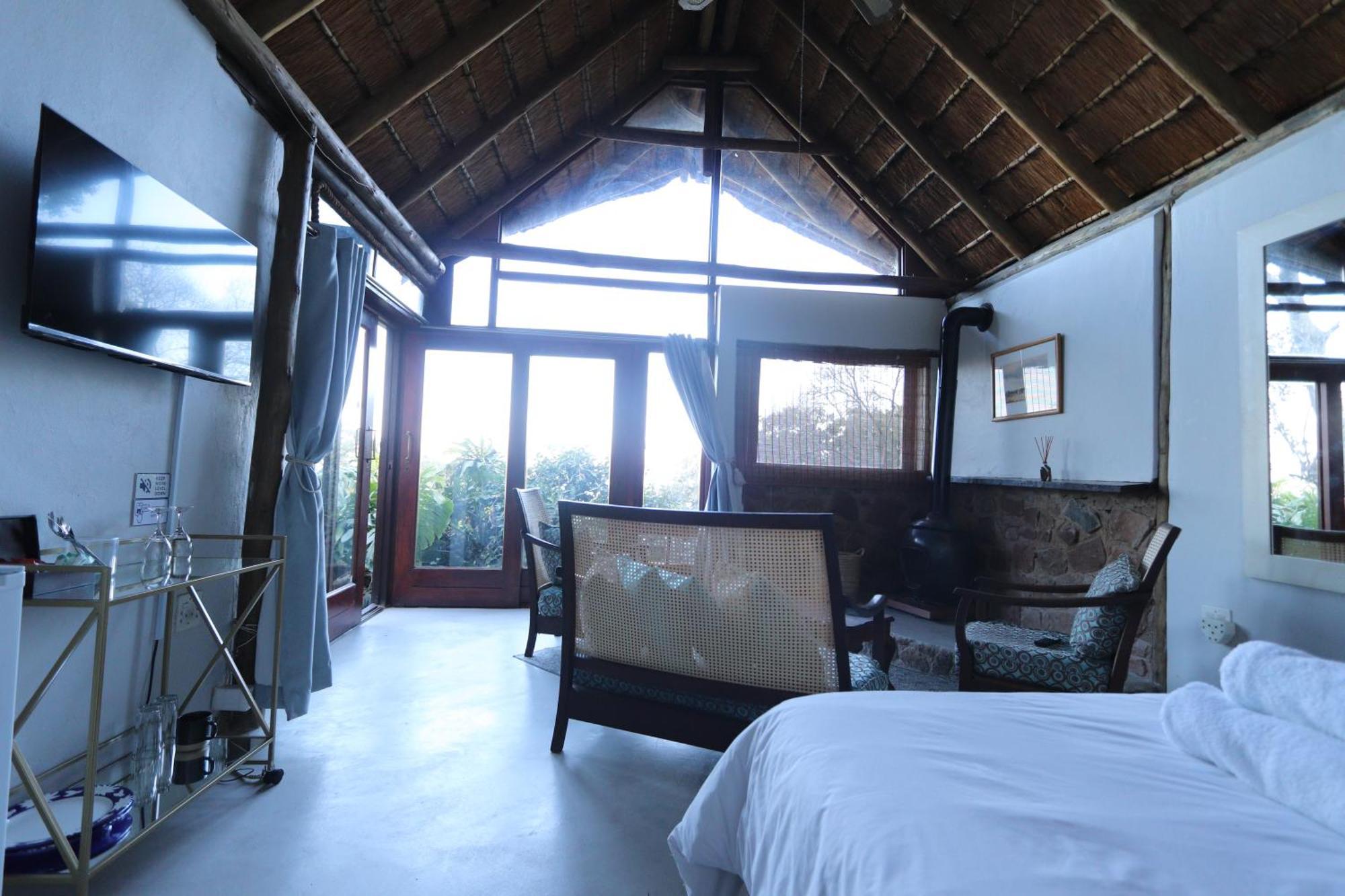 Bali At Scenic Haven Lodge In Hartbeespoort Exterior photo