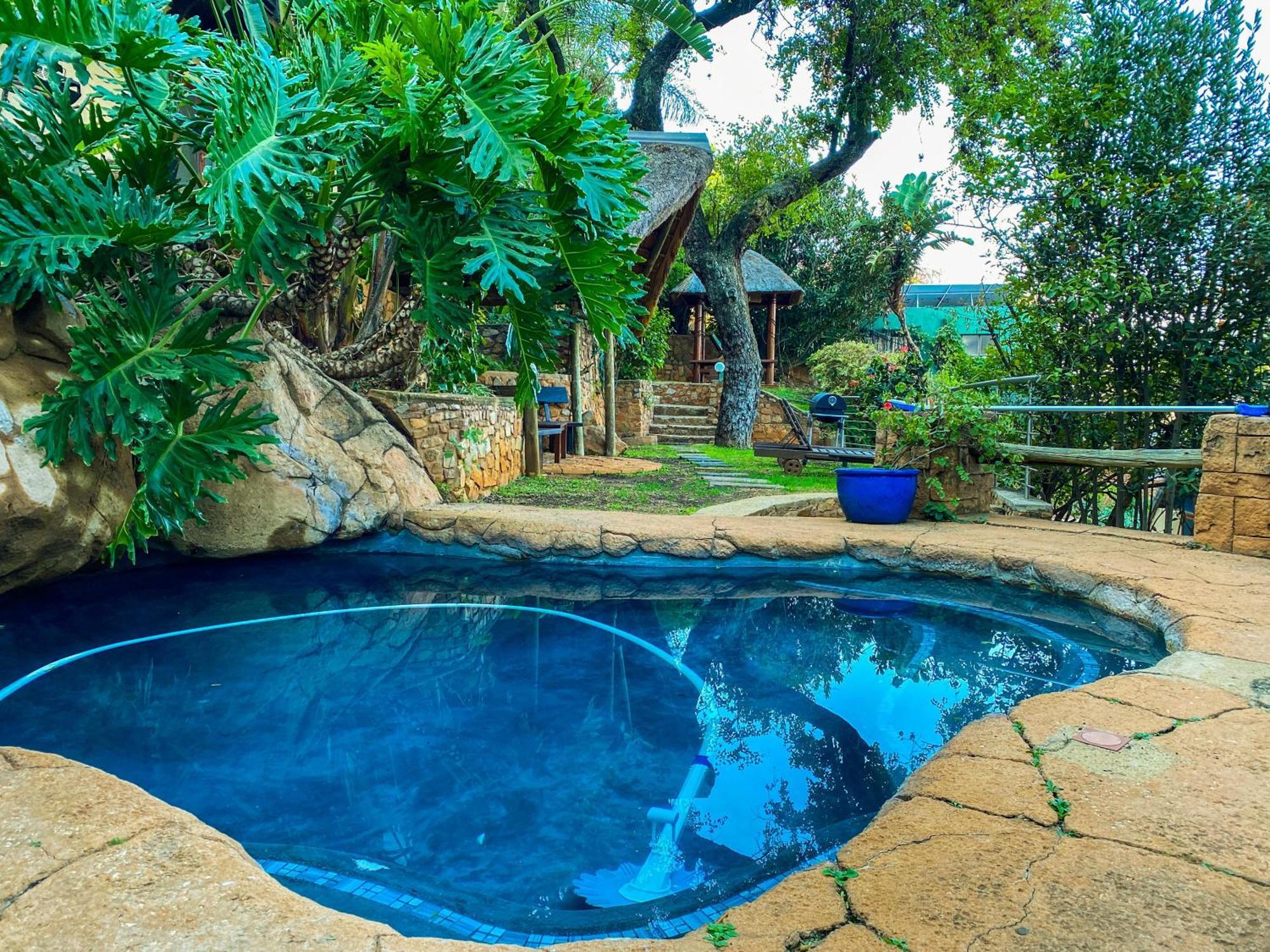 Bali At Scenic Haven Lodge In Hartbeespoort Exterior photo