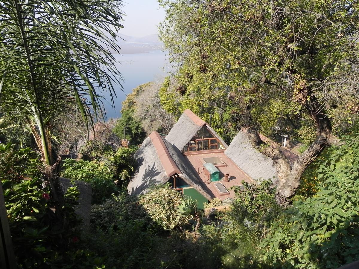 Bali At Scenic Haven Lodge In Hartbeespoort Exterior photo