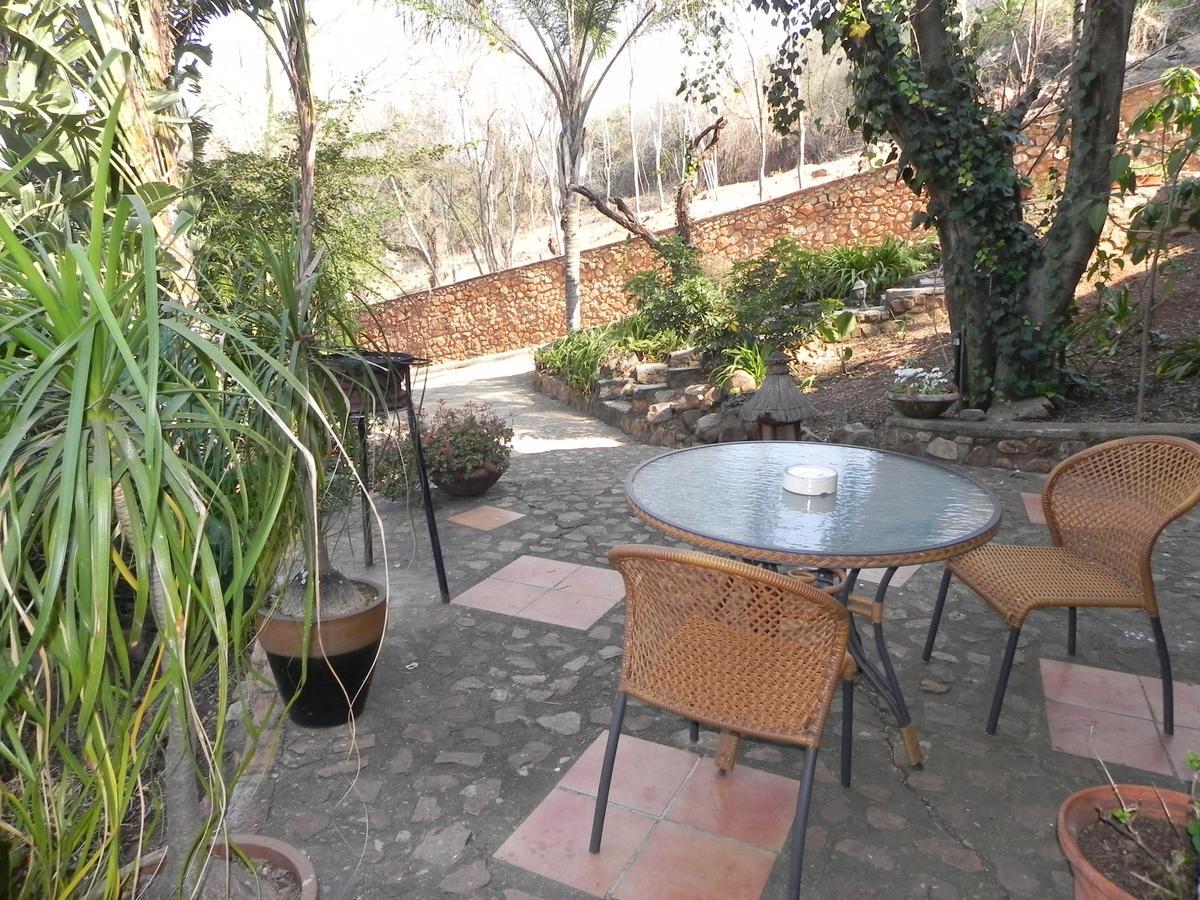 Bali At Scenic Haven Lodge In Hartbeespoort Exterior photo