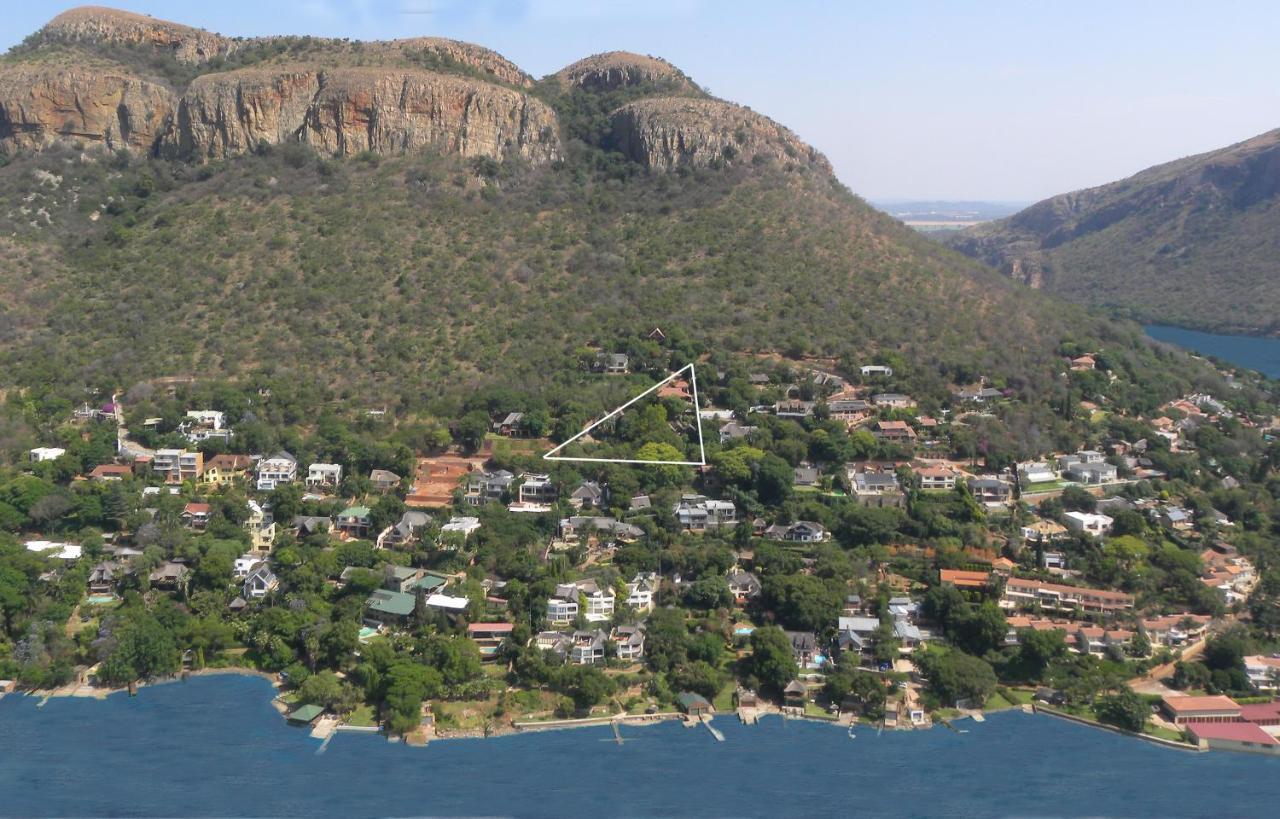 Bali At Scenic Haven Lodge In Hartbeespoort Exterior photo
